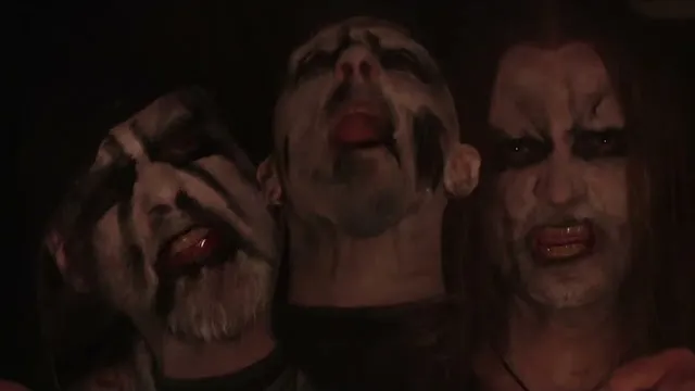 Thronum Vrondor - Drowning in the Distorted Light