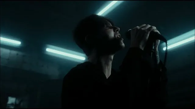 BLIND8 - the ghost beside you
